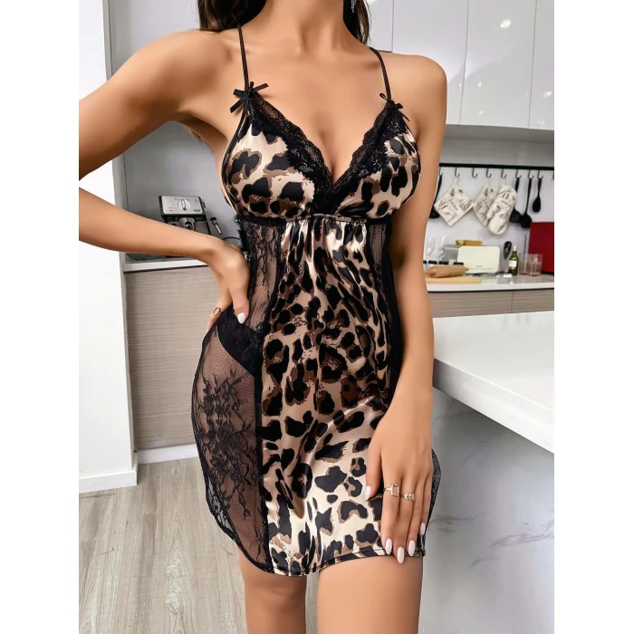 Kadın Siyah Dantel Detaylı Leopar Saten Gecelik 2223