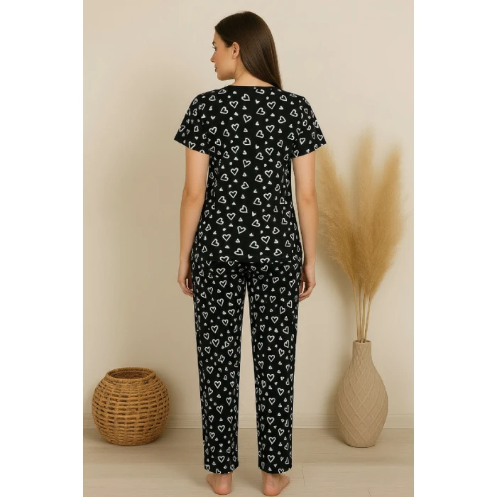 Kadın Siyah Kalp Desenli Fiyonklu Kısa Kollu Uzun Pijama Takımı