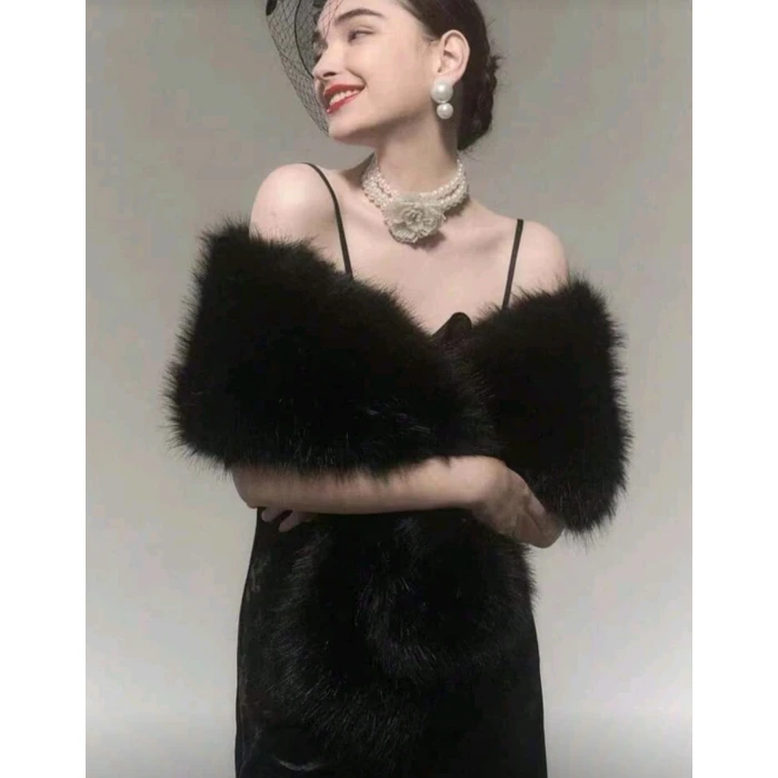 Kürk Orijinal Siyah Seksi Omuzluk Şık Kürk