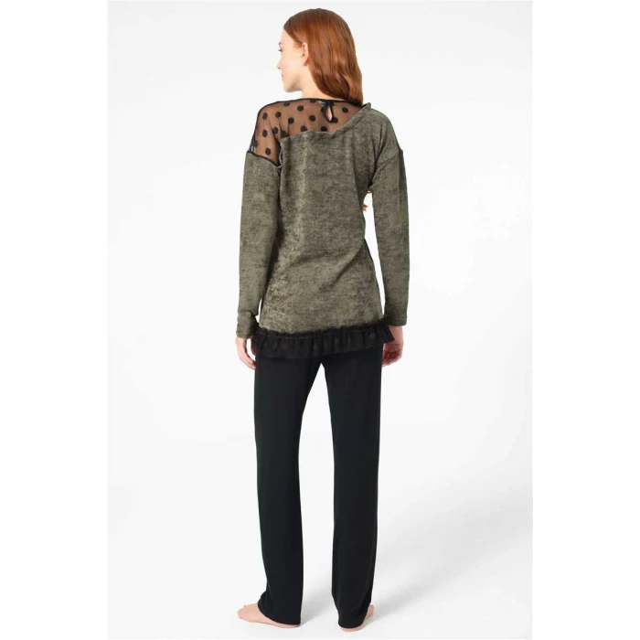 Uzun Kol Bisiklet Yaka Polyester Elastan Düz Kışlık Örme Normal Bel Transparan Tül Detaylı Pijama Takımı