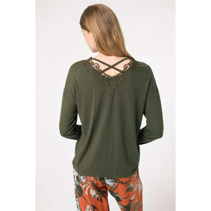 Uzun Kol V Yaka Viskon Çiçek Desenli Kışlık Örme Normal Bel İp Detaylı Pijama Takımı