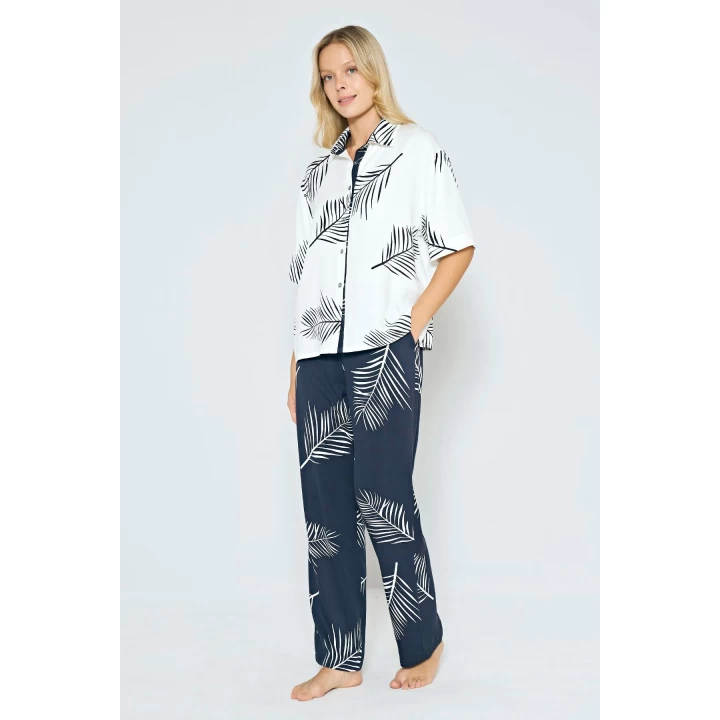 %100 Viskon Dokuma Lacivert Yaprak Desenli Önden Düğmeli Pijama Takımı