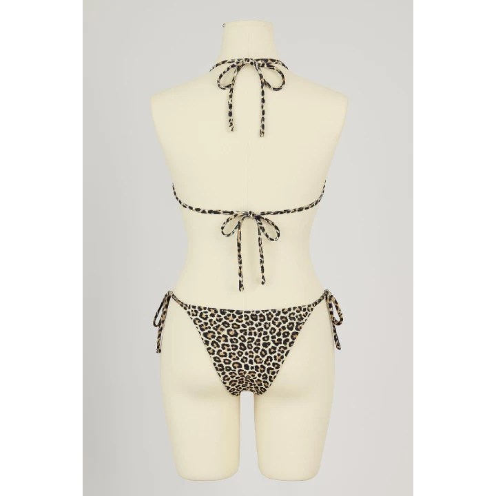 Kadın Siyah ve Leopar Detaylı Yandan Bağlamalı Bikini Takımı