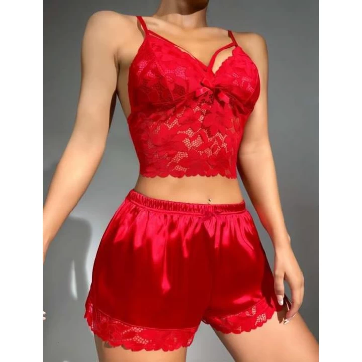 Kırmızı Dantelli Büstiyer İnce Askılı Saten Şortlu Takım