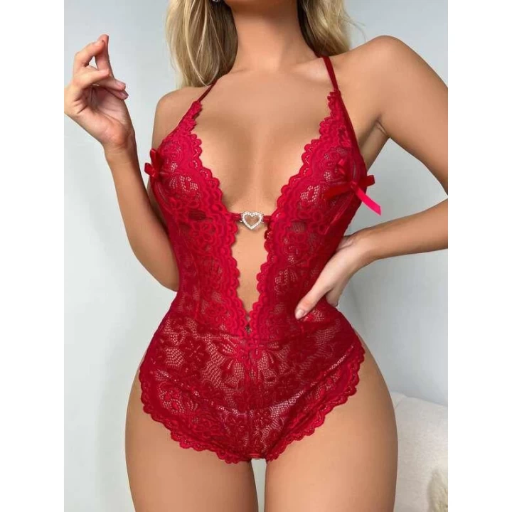 Metal Kalp Aksesuarlı Fantezi Dantelli Kırmızı Body