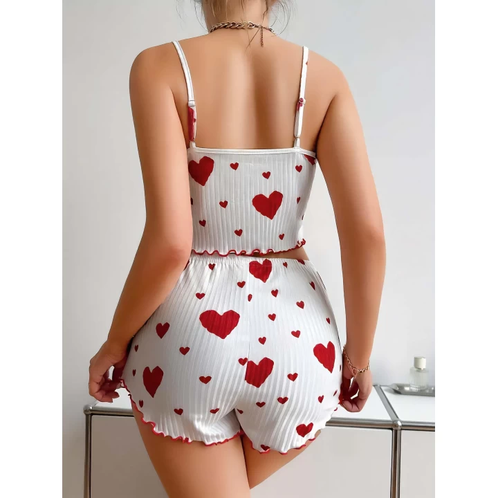 Pamuklu Beyaz Üstüne Kırmızı Kalp Desenli Askılı Şortlu Pijama Takımı