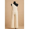 Kadın Beyaz Tek Omuzlu Şık Bluz & Geniş Paça Pantolon İkili Takım
