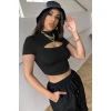Kadın Siyah Göğüs Dekolteli Yarım Kollu Cut Out Crop Top Bluz