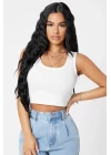 Kadın Beyaz Kare Yaka Crop Top Bluz
