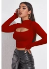 Kadın Kırmızı Göğüs Dekolteli Uzun Kollu Cut Out Crop Top Bluz