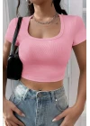 Kadın Pembe Yarım Kol Düz Yaka Crop Top Bluz