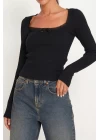 Kadın Siyah Kare Yaka Dantelli Uzun Kollu Crop Top Bluz