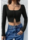 Kadın Siyah Uzun Kollu Agraflı Göğüs ve Göbek Dekolteli Crop Top Bluz