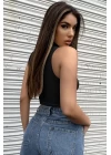 Kadın Siyah Yarım Fermuarlı Sıfır Kol Crop Top Bluz