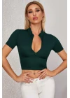 Kadın Yeşil Yarım Fermuarlı ve Kısa Kollu Crop Top Bluz