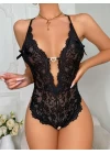 Metal Kalp Aksesuarlı Fantezi Dantelli Siyah Body
