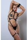 Zincir Detaylı Body Deri Harness, Kelepçeli Fantezi İç Giyim - Brf1098