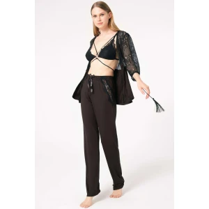 Dantelli Sabahlık Balensiz Desteksiz Dolgusuz Yaka Detaylı Sütyen Ve Pantolon Pijama 3lü Takım