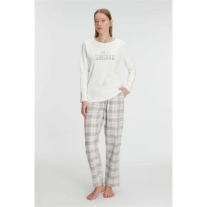 Kadın Uzun Kollu Pamuklu Kışlık Pijama Takımı Yumuşak Ve Rahat Ev Şıklığı