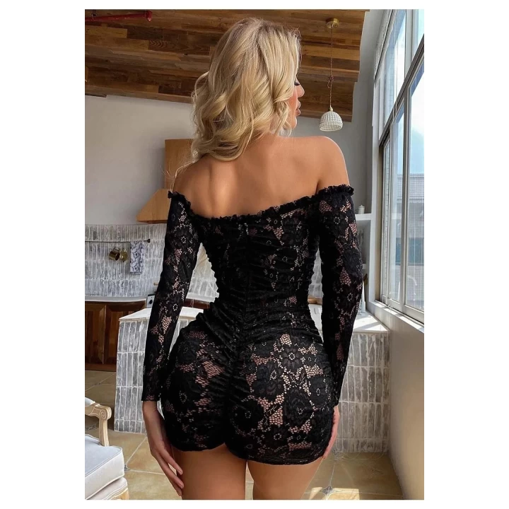 Büzgülü Bağlama Detaylı Vücuda Oturan Seksi Gösteren Dantel Mini Elbise