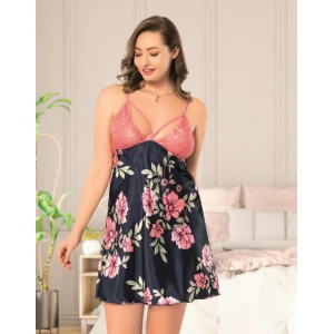 4012 Miss Laris Gecelik