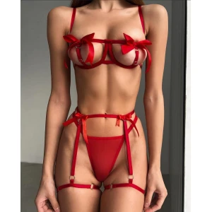 Özel Tasarım Kırmızı Kurdela Detaylı Jartiyerli Fantezi Sütyen String Takımı