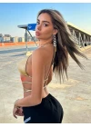 Altın Sarısı Deri Görünümlü Çapraz İpli Bikini Üstü – Bağlamalı, Seksi Ve Parlak
