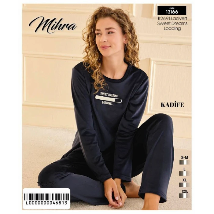 13166 Kadın Kadife Uzun Kol Pijama Takımı