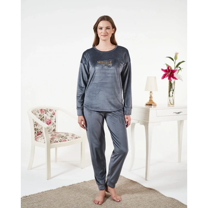 Estiva 25381 Uzun Kol Kadife Pijama Takımı