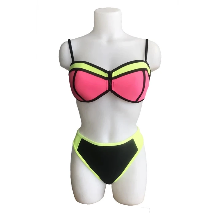 Mila Burgulu Straplez Bikini