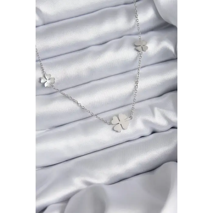 316L Çelik Zincir Gümüş Renk Yonca Model Kadın Kolye