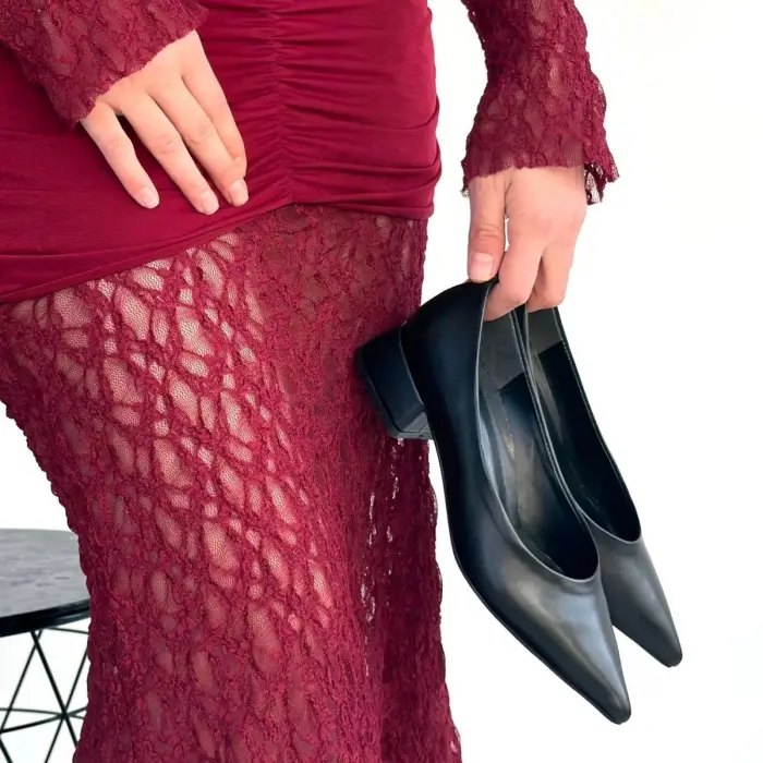 Ferla Siyah Cilt Topuklu Ayakkabı