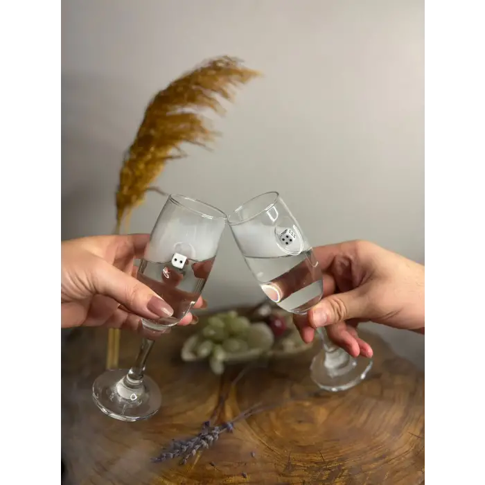 ŞAMPANYA KADEHİ ZAR FİGÜRLÜ 2Lİ