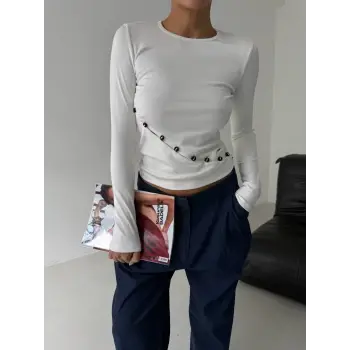 Asimetrik alt detaylı bluz beyaz