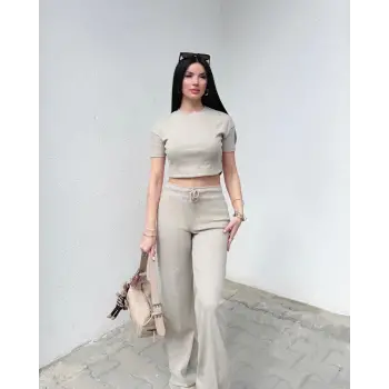 Bol paça pantolonlu alt üst takım