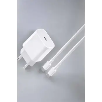 İOS Uyumlu Type-C Girişli Hızlı Şarj 15/15 Pro Max Adaptör ve Kablosu