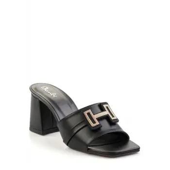 Leyya Siyah Cilt Topuklu Ayakkabı