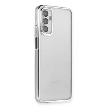 Newface Samsung Galaxy M23 Kılıf Razer Lensli Silikon - Gümüş