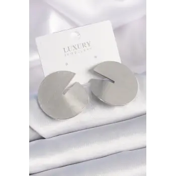 Pirinç Gümüş Renk Daire Plaka Model Kadın Küpe