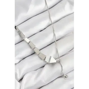 Pirinç Yılan Model Gümüş Renk Asansörlü Kadın Kolye
