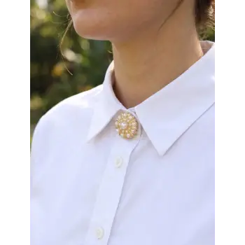 Vintage Model Gold Renk Düğme veya Manşet Broşu