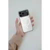 Apple iPhone 17 Pro Max Kılıf Magneticsafe Şeffaf Silikon - Şeffaf