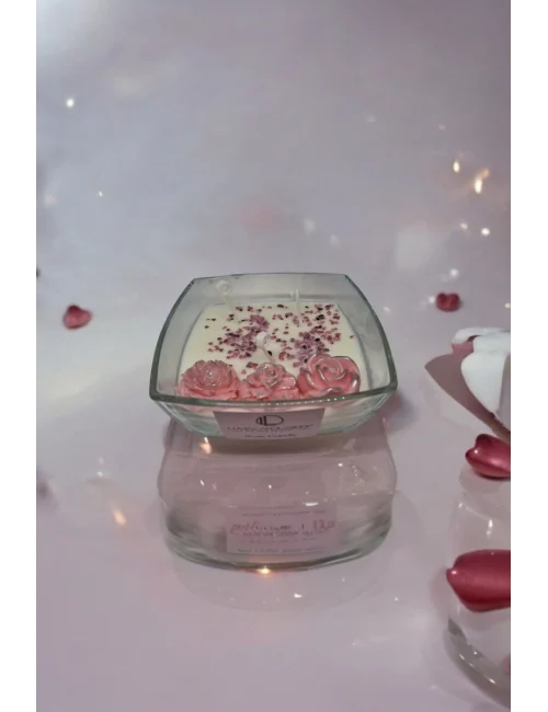 kare kasaede gül esanslı dogal soya mum