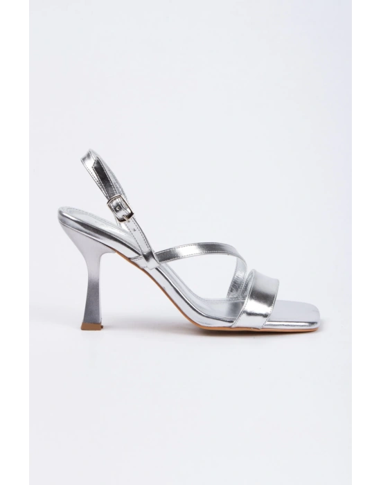 Kadın Yazlık Mezuniyet Ayakkabısı