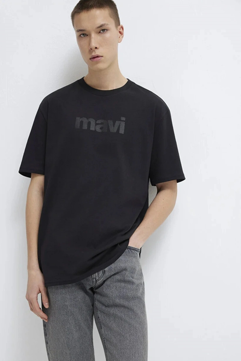 Mavi 0611807 0 Yaka Erkek Tshirt - Siyah