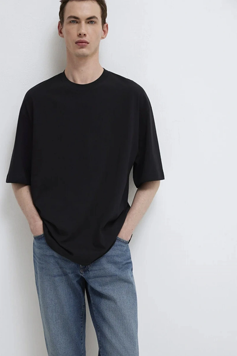 Mavi 0613113 0 Yaka Erkek Basic Tshirt - Siyah