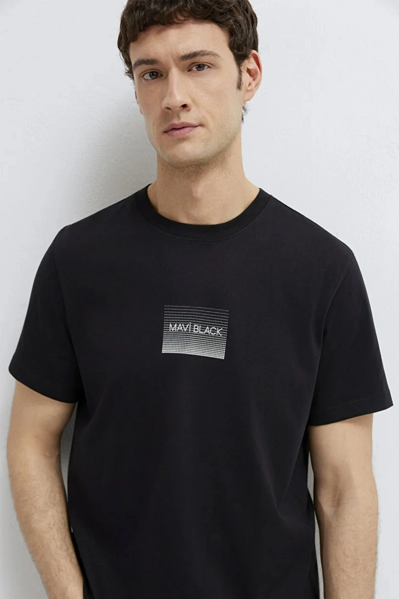 Mavi 0613364 0 Yaka Erkek Tshirt - Siyah
