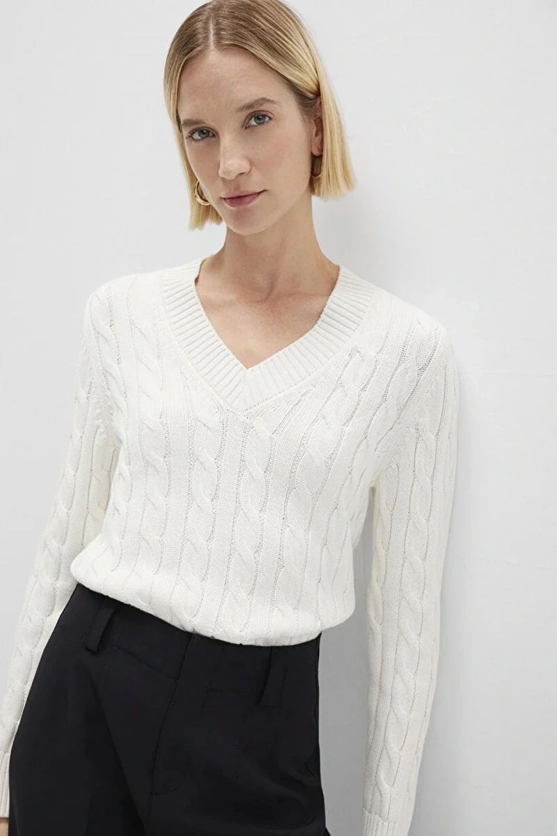 Mavi 1710720 V Yaka Kadin Triko - Ekru