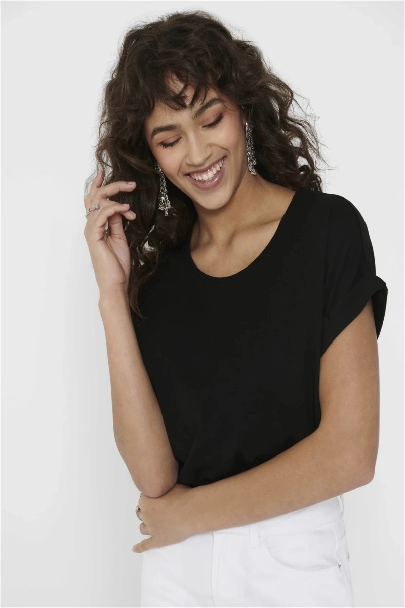 Only 15106662 Genis Yaka Kol Katlamali Kadın Body - Siyah