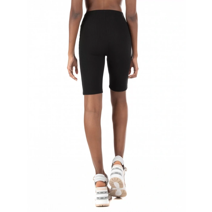 Only 15233226 Fitilli Kumas Bayan Sort Tayt - Siyah